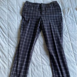Old Navy High-Rise Pixie Pant